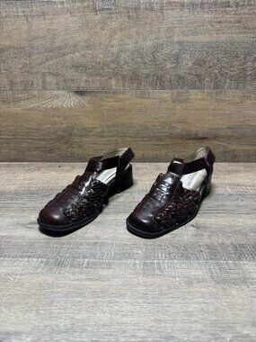 Jones New York Brown Leather Woven Sandals Women's Size 6